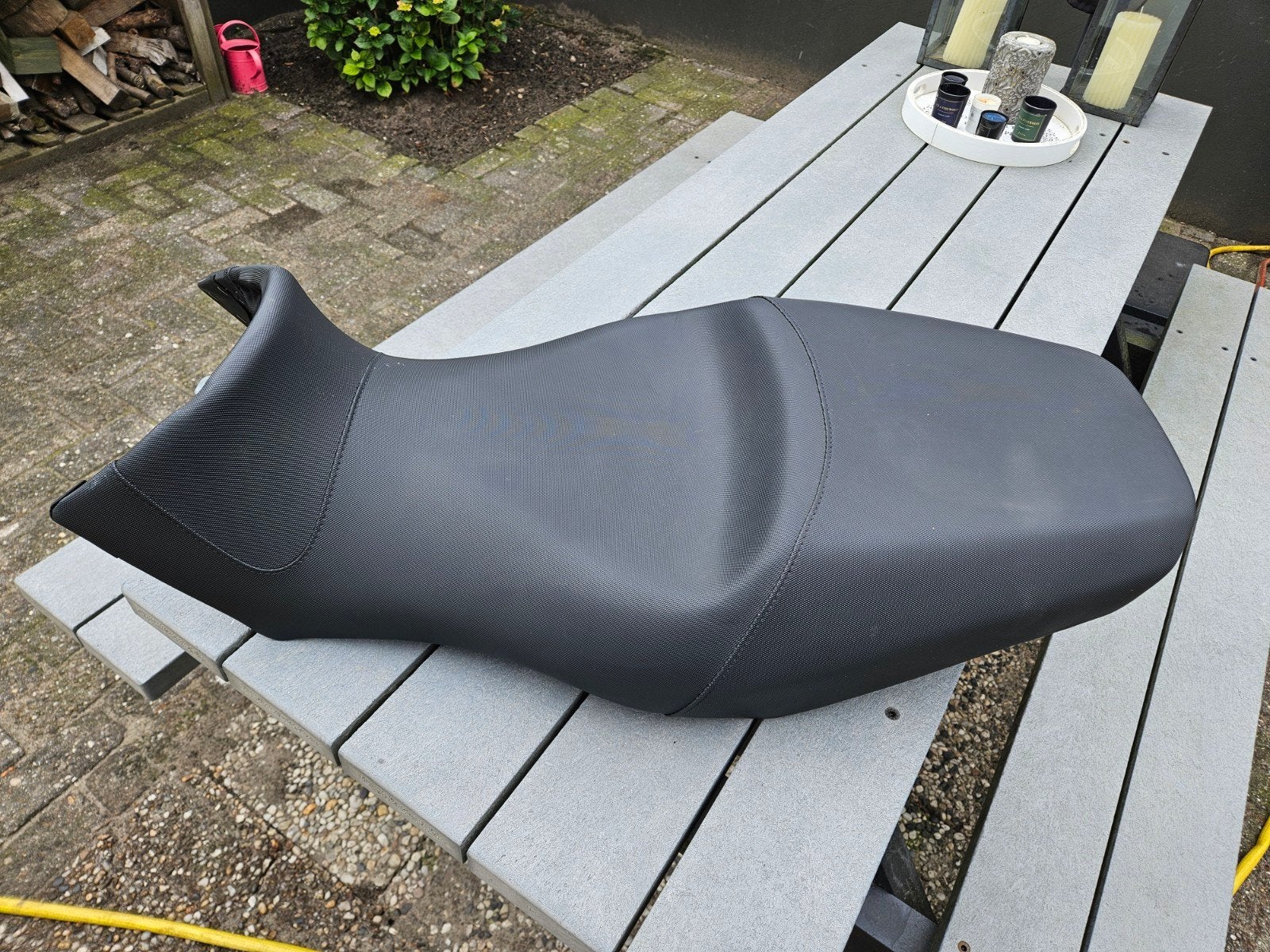 Buell XB12X Ulysses verlaagd zadel zgan, Ophalen