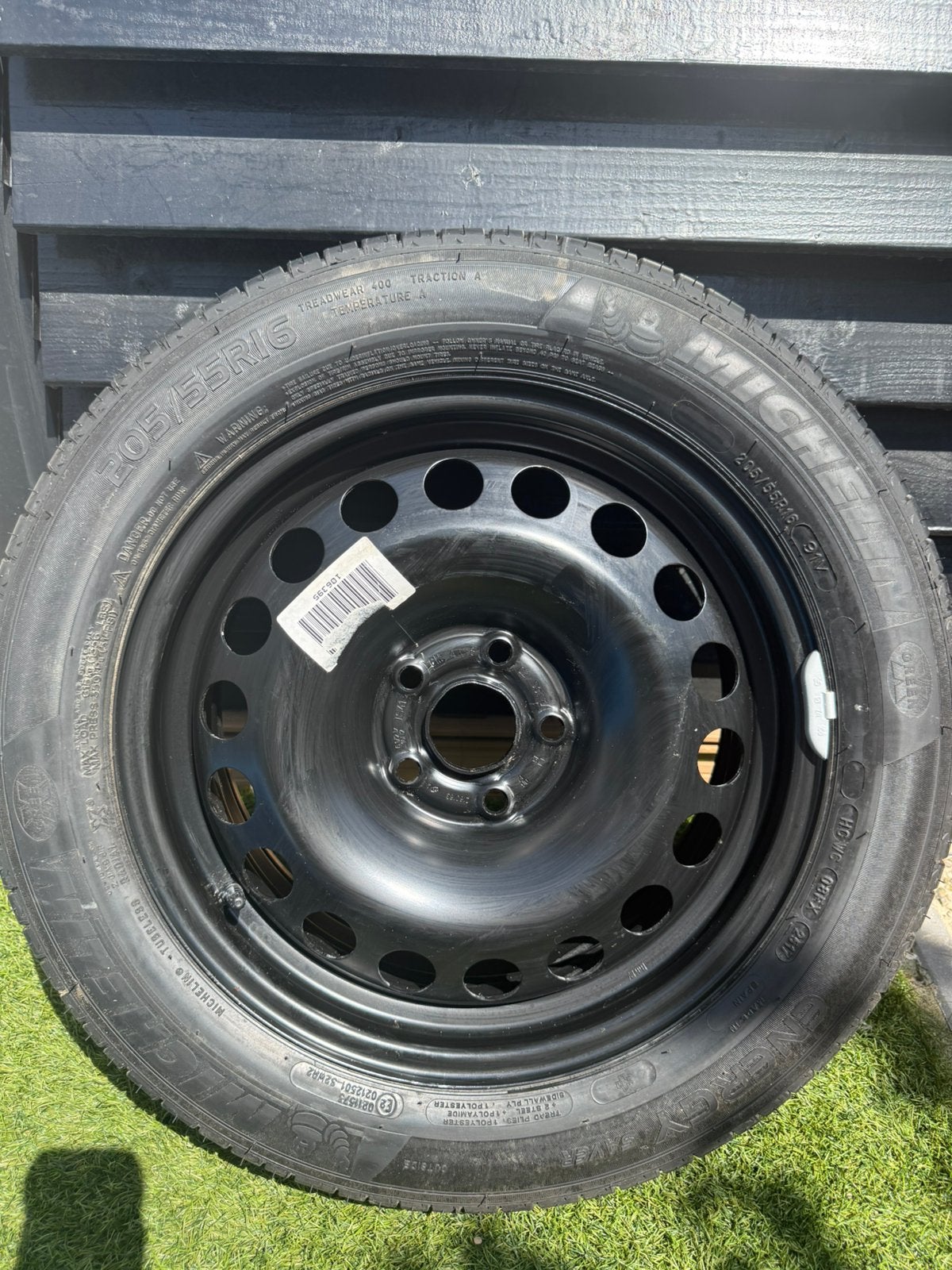 Michelin zomerband 205/55 R16 op stalen velg, Ophalen of Verzenden, Nieuw