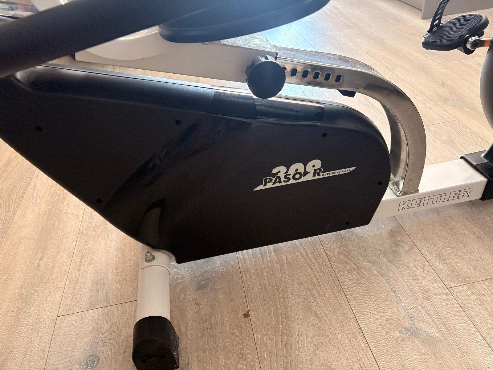 Hometrainer Kettler Paso 309 R - Comfortabel en compleet, Ophalen, Ligfiets, Gebruikt, Metaal
