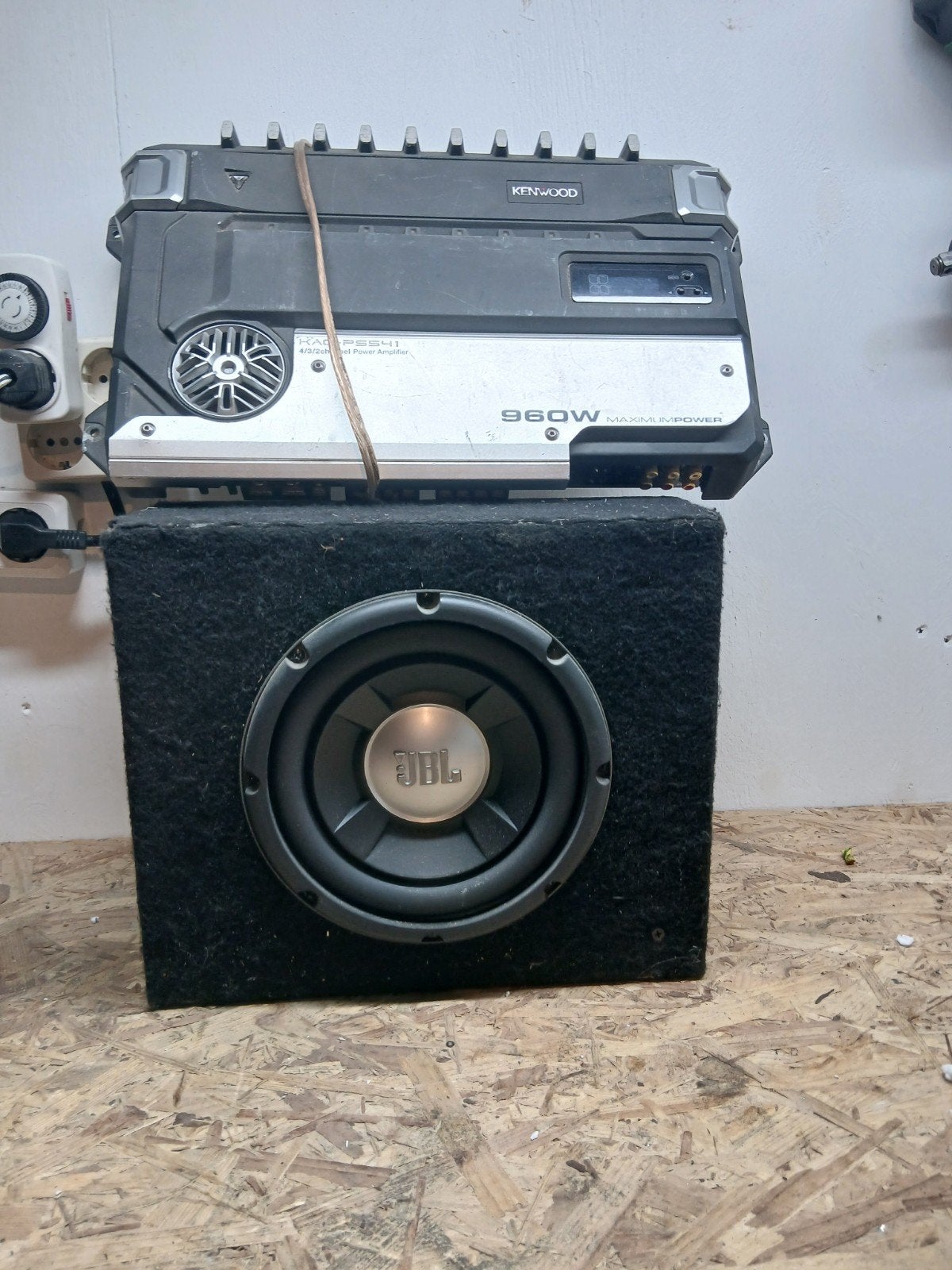 kenwood 960w versterker jbl 800w subwoofer 8inch, Auto diversen, Ophalen