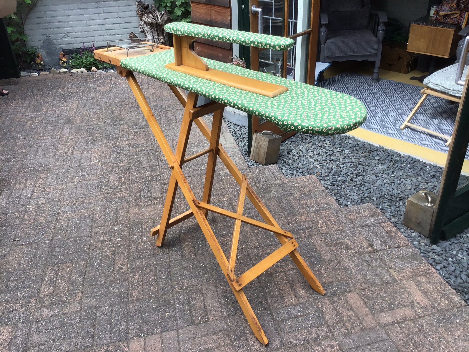 Houten strijkplank, 2 delig, Ophalen, Zo goed als nieuw, Hout, 2 zitplaatsen