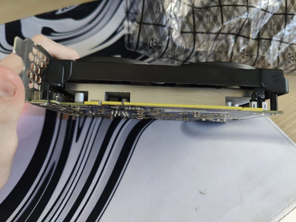 Gtx 1650, PCI-Express 3, GDDR6, Ophalen of Verzenden, Zo goed als nieuw