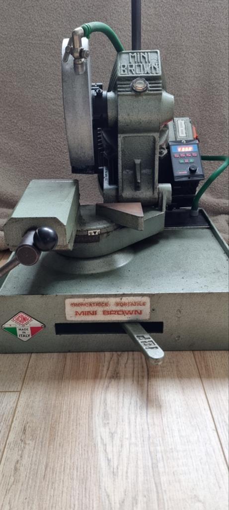 Afkortzaag Metaal/Aluminium., Doe-het-zelf en Verbouw, Gereedschap | Zaagmachines, Ophalen, Gebruikt, Afkortzaag, 30 tot 70 mm