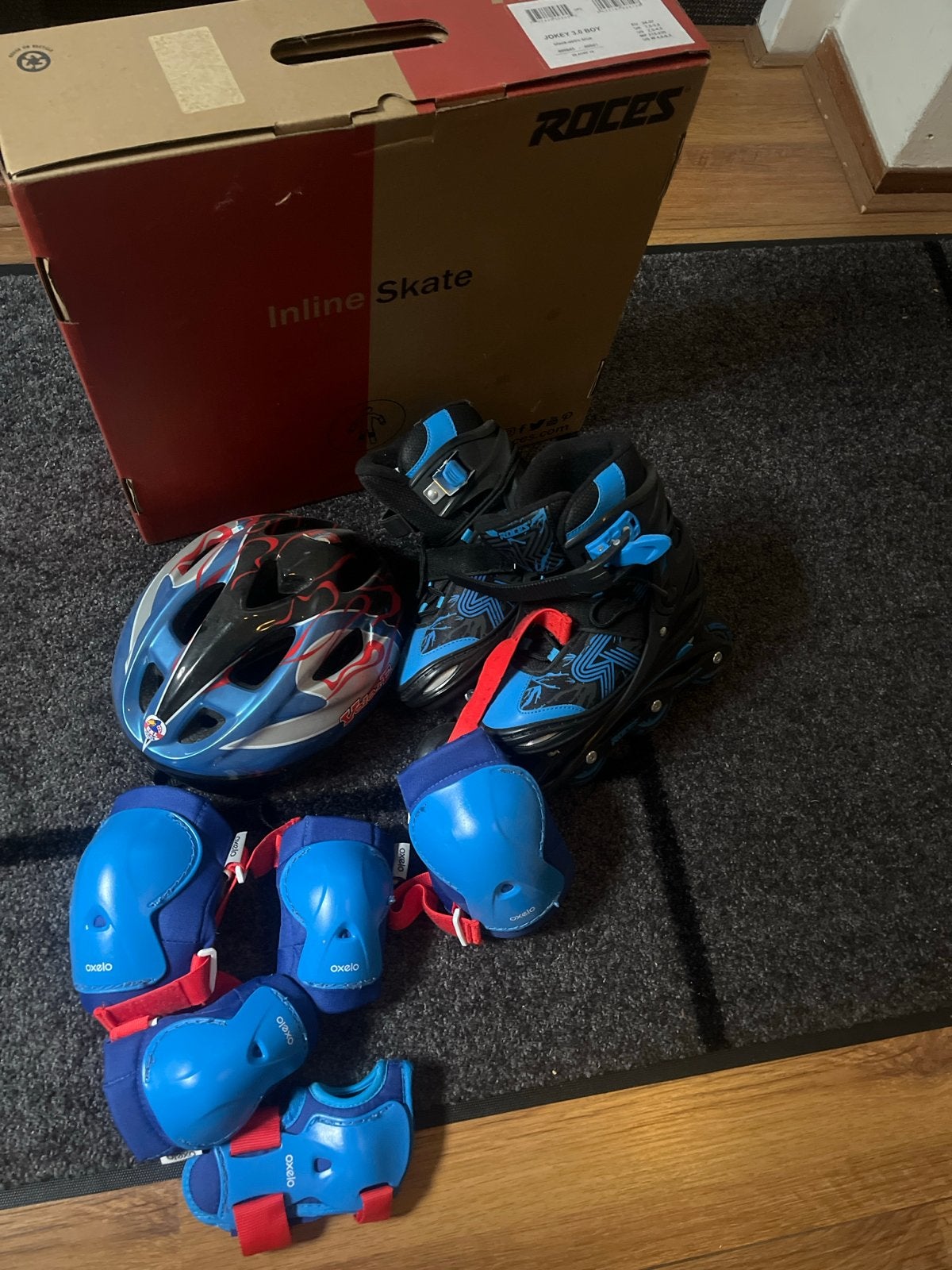 Skates Set - Maat 34-37 (bijna nieuw), Ophalen, Verstelbaar, Kinderen, Zo goed als nieuw