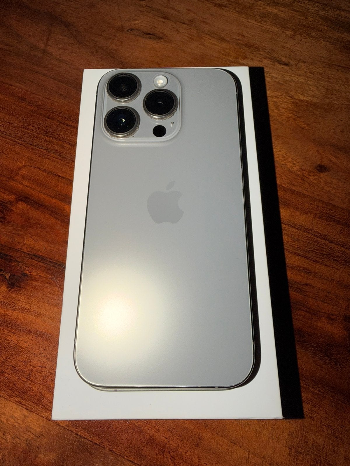 Iphone 15 pro, Telecommunicatie, Mobiele telefoons | Apple iPhone, Ophalen, 128 GB, Zwart, Zo goed als nieuw
