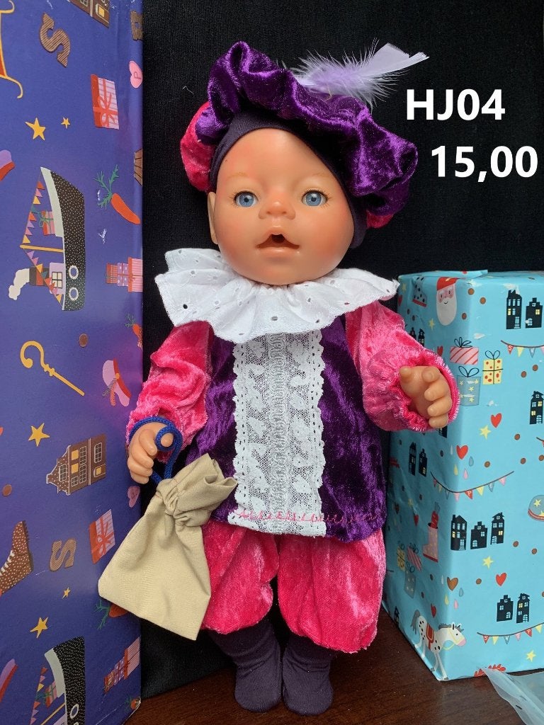 Poppenkleertjes baby born. Pieten pak. Opbrengst KiKa., Ophalen of Verzenden, Nieuw, Babypop