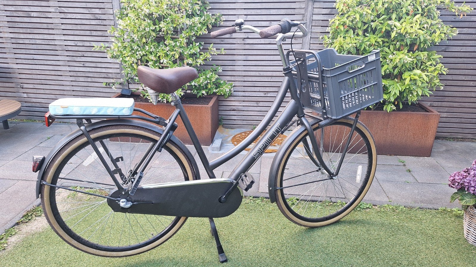 Spirit Cargo grijs, 28 inch, frame 57cm, 3 versnellingen, Terugtraprem, Versnellingen, Zo goed als nieuw, Ophalen