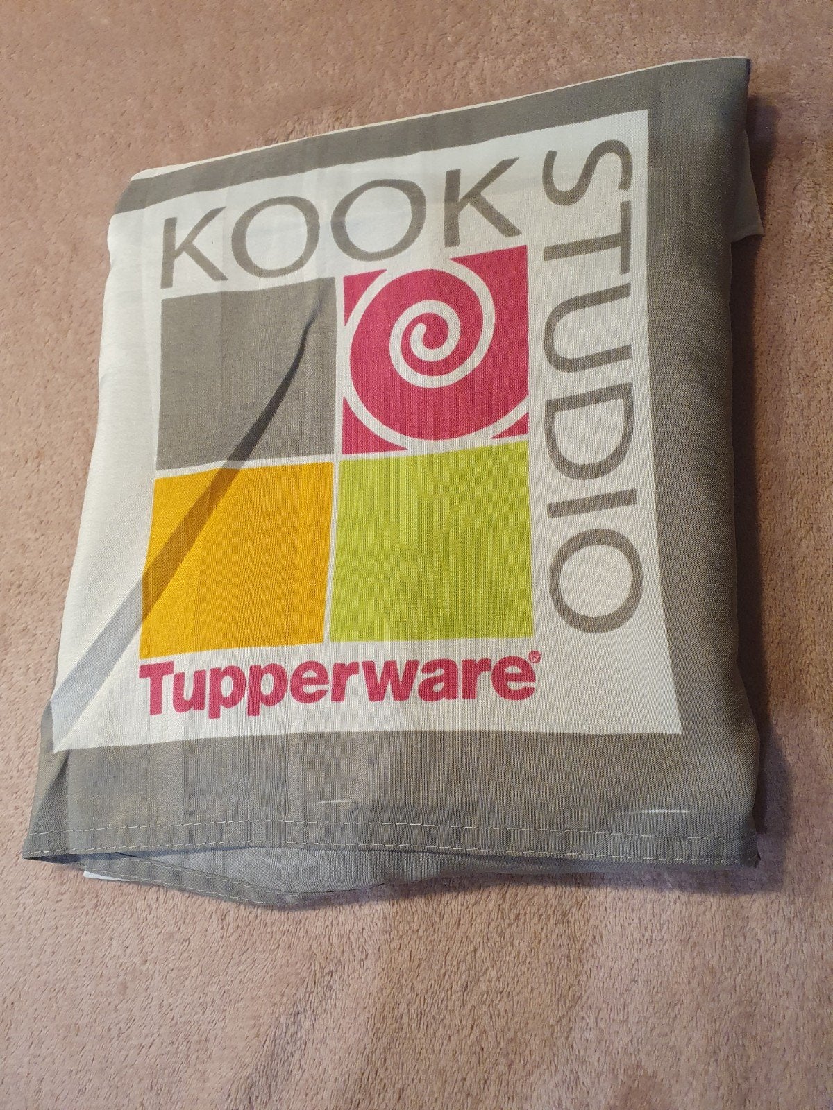 Tupperware Kookstudio Tafelkleed - Nieuw, Nieuw, Ophalen of Verzenden, Meerkleurig, Tafelkleed