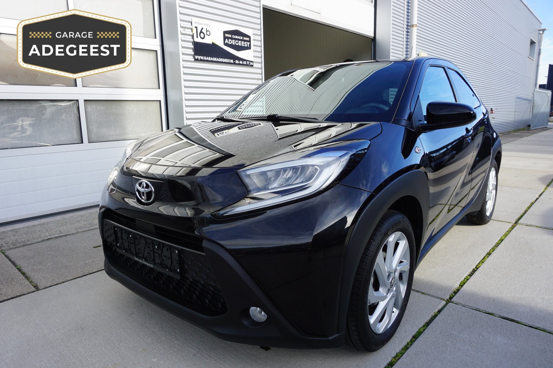 Toyota Aygo X 1.0 VVT-i S-CVT Pulse |Carplay|Android auto|St, Stof, Gebruikt, Zwart, 4 stoelen