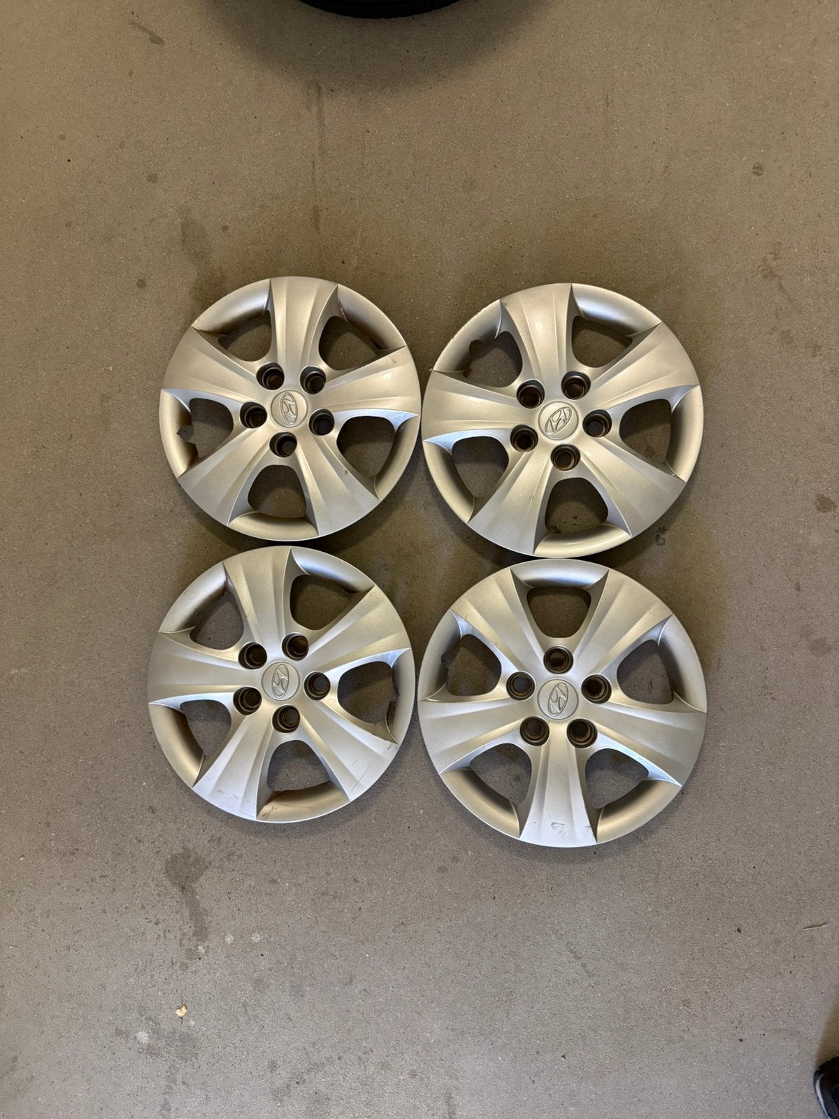 Wieldoppen voor Hyundai stalen velgen R15, Ophalen of Verzenden, Zo goed als nieuw