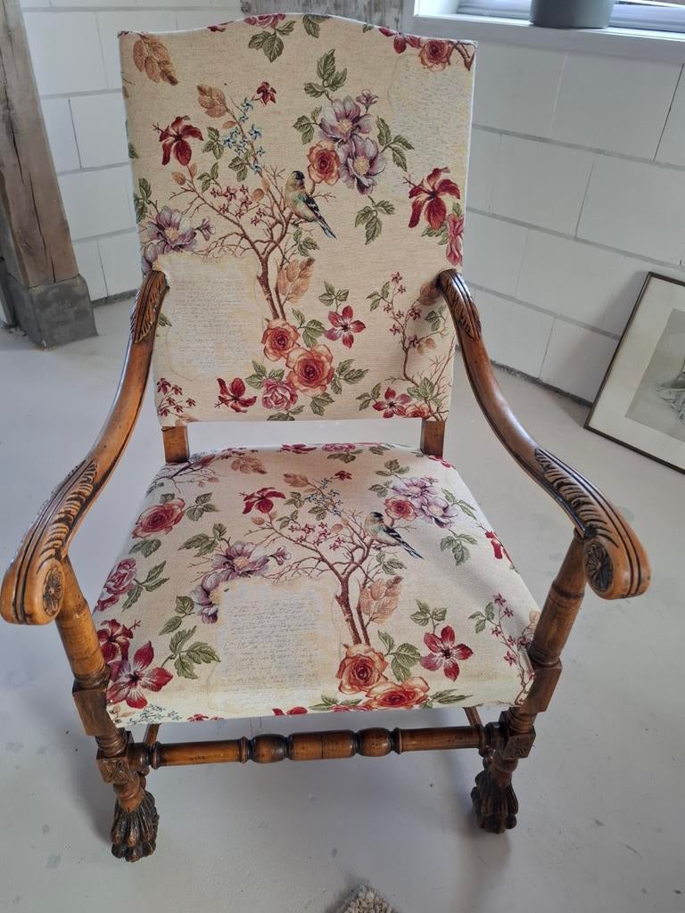 klassieke fauteuil/stoel met nieuwe bekleding, Ophalen