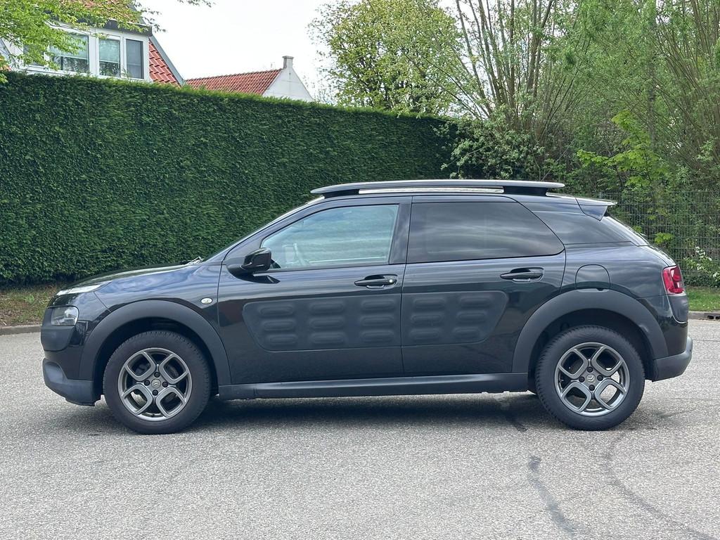 Citroen C4 Cactus 1.2 PureTech Shine Achteruit camera*Naviga, Voorwielaandrijving, Gebruikt, 1199 cc, 82 pk
