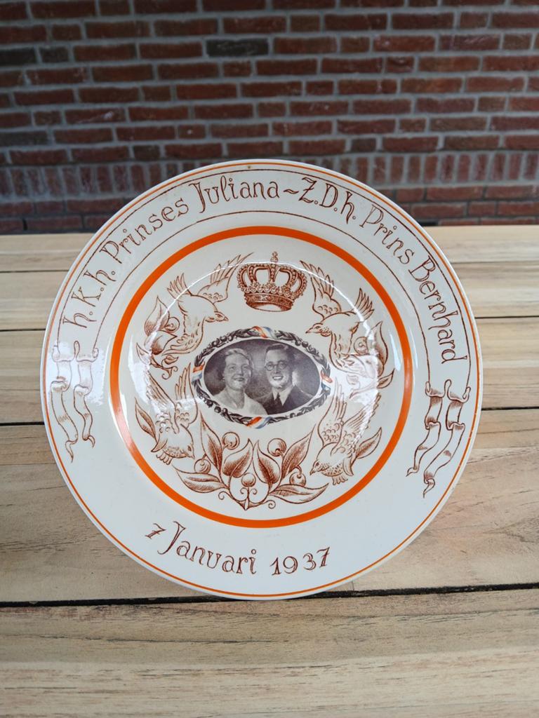 Huwelijksbord Juliana & Bernhard - 7 januari 1937, Verzamelen, Koninklijk Huis en Royalty, Ophalen of Verzenden