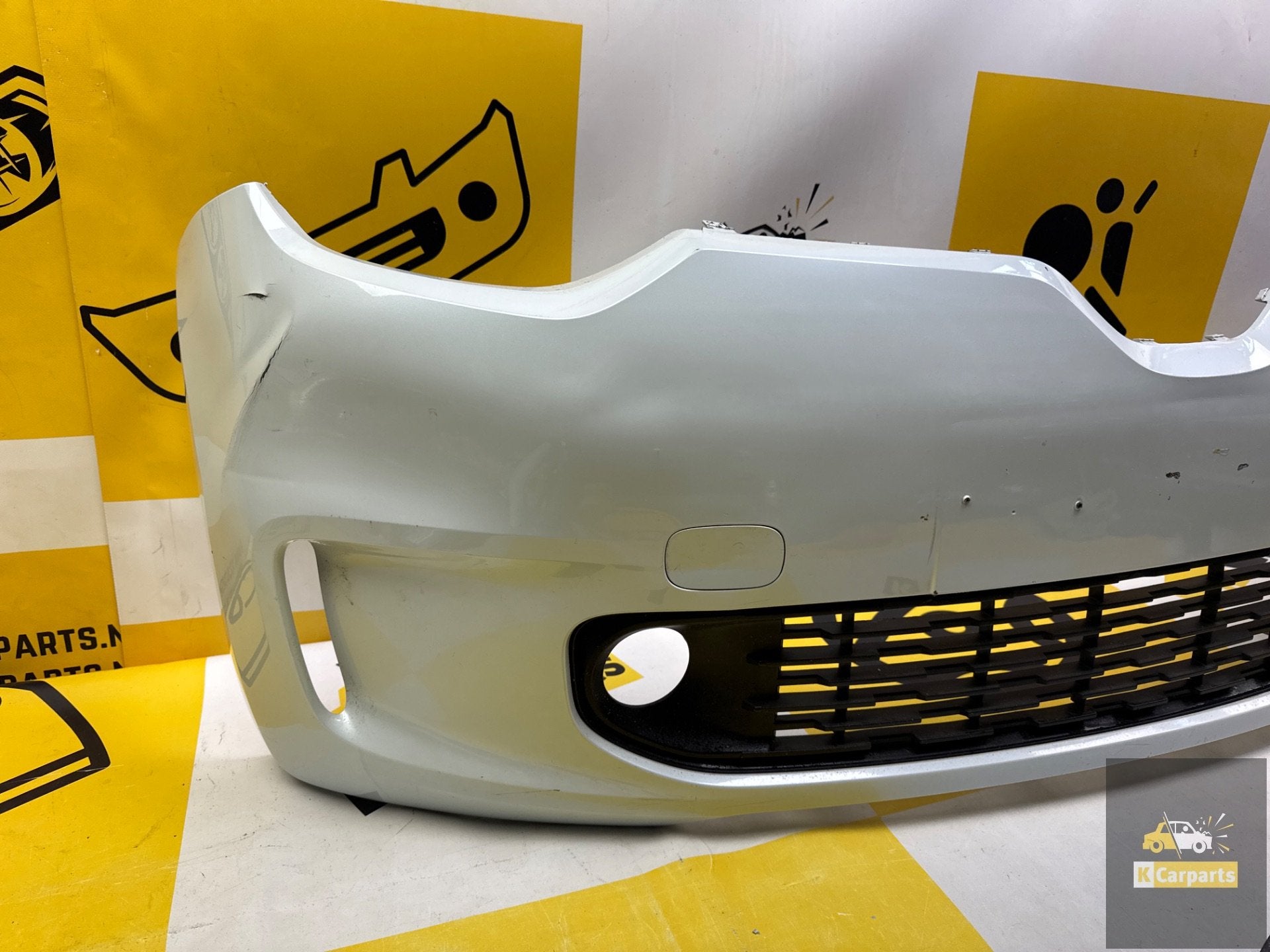 Renault twingo III 3 facelift voorbumper bumper 620221014R, Renault Group, Gebruikt, Contact.group@renault.com, Ophalen of Verzenden