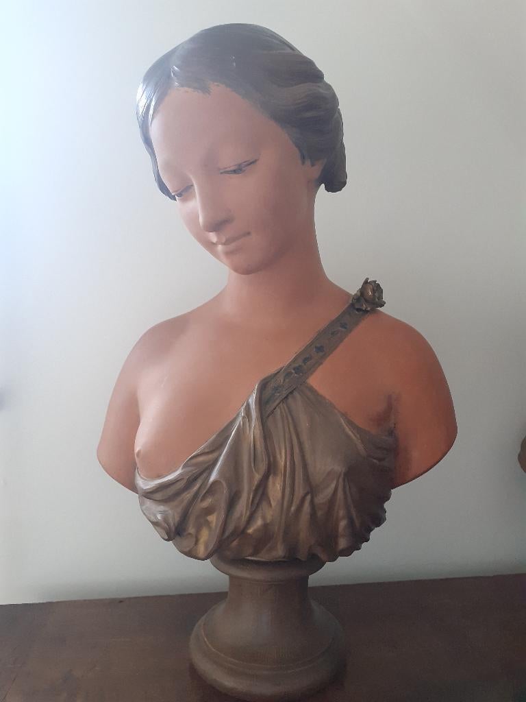 Groot terracotta borstbeeld Diana gesigneerd ca. 65 cm, Antiek en Kunst, Kunst | Beelden en Houtsnijwerken, Buste, Steen of Keramiek