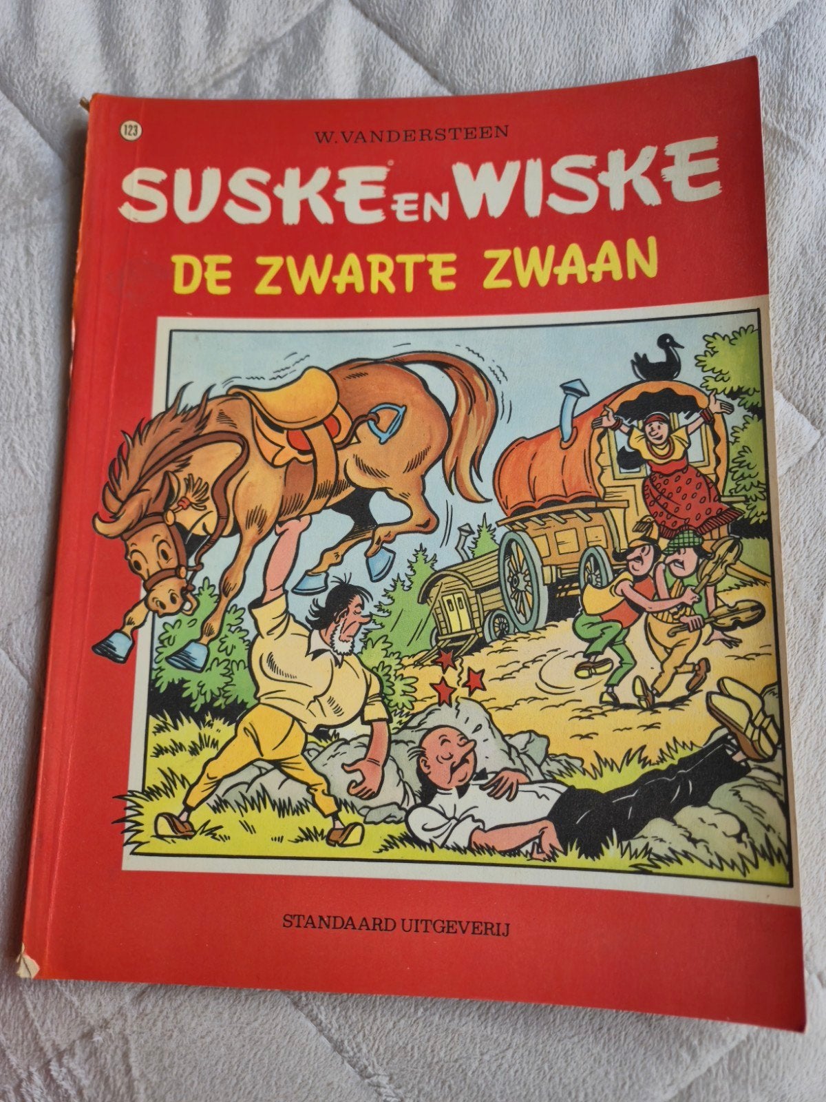 Suske en Wiske - De Zwarte Zwaan (Rode Reeks), Ophalen of Verzenden, Gelezen