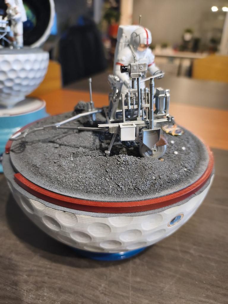 Apollo 14 Alan Shepard golfbal diorama ruimtevaart, Verzamelen, Ophalen, Nieuw