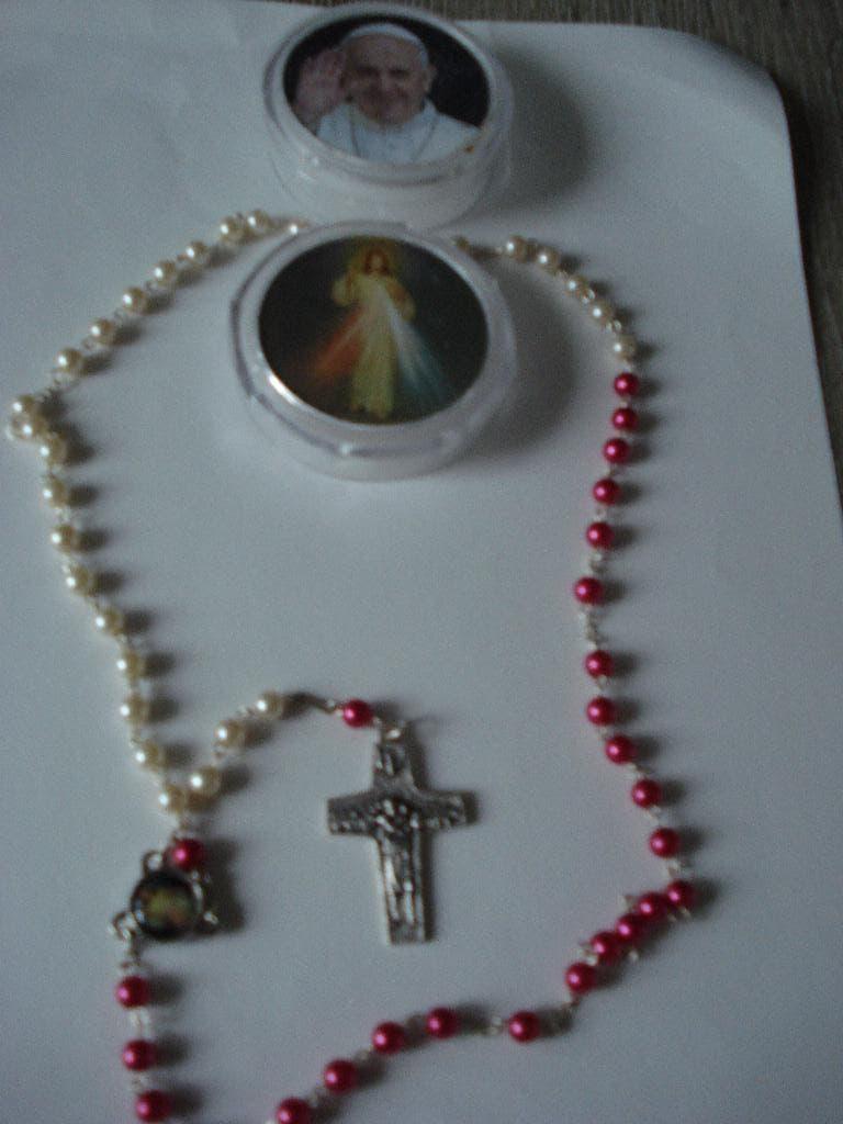 VATICAAN KETTING IN LUXE DOOS, Overige kleuren, Nieuw, Ophalen of Verzenden, Overige materialen