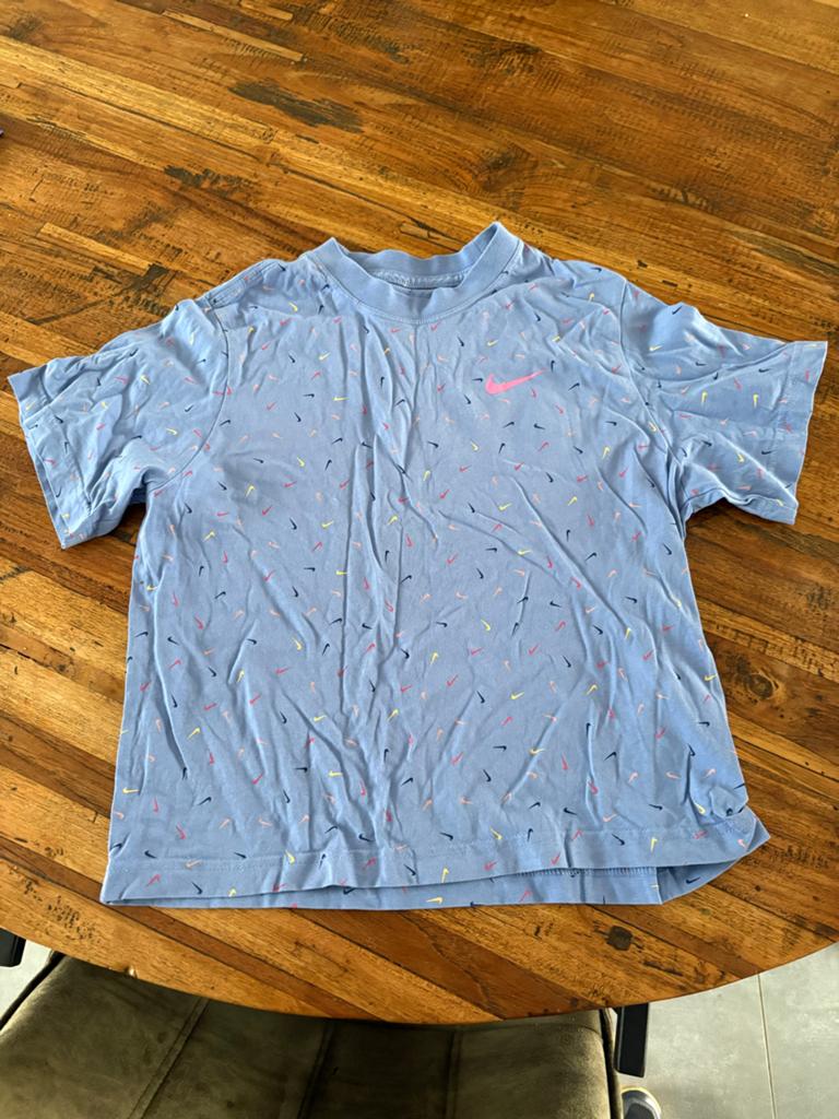 Nike The Nike Tee T-shirt Maat M (137-146 cm), Blauw, Ophalen of Verzenden, Nike, The-Thrift-Store@outlook.com