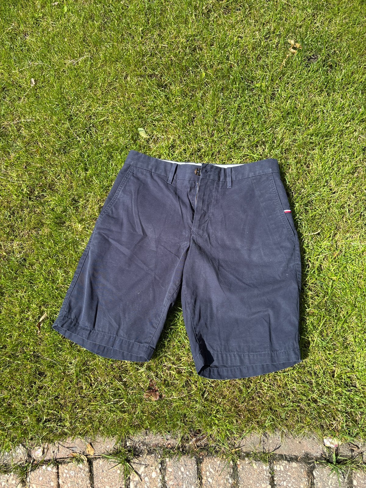 Korte broek mt 31 tommy hilfiger zgan, Ophalen of Verzenden, Zo goed als nieuw, Maat 52/54 (L), Blauw