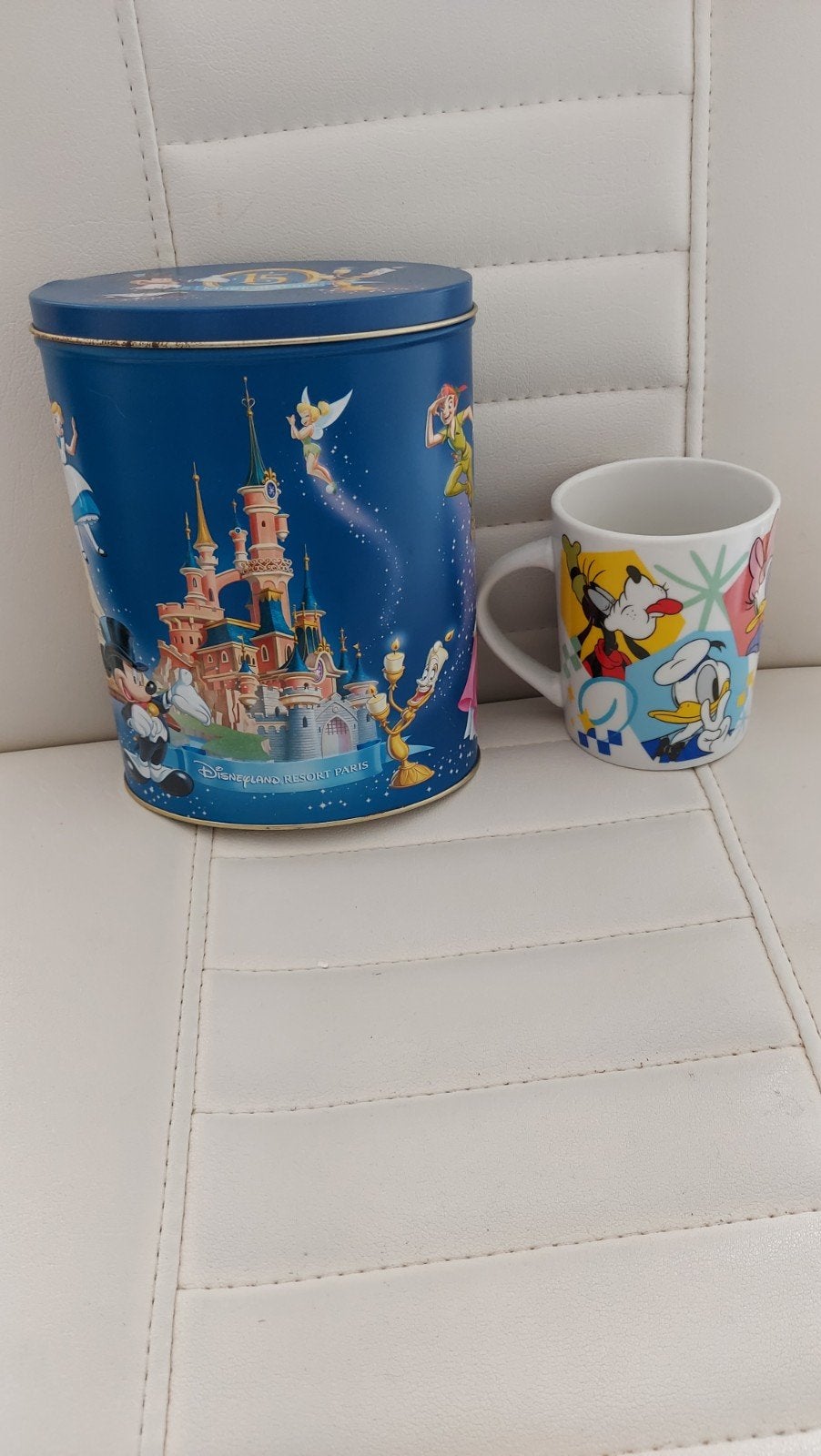 Disney Disneyland Paris Blik en Mok - Mickey, Donald & Meer, Ophalen of Verzenden, Mickey Mouse, Zo goed als nieuw, Servies