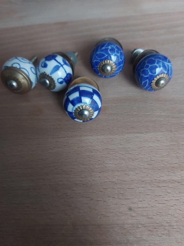 5 stenen ladeknopjes/deurknoppen, Huis en Inrichting, Kasten | Overige, Ophalen of Verzenden