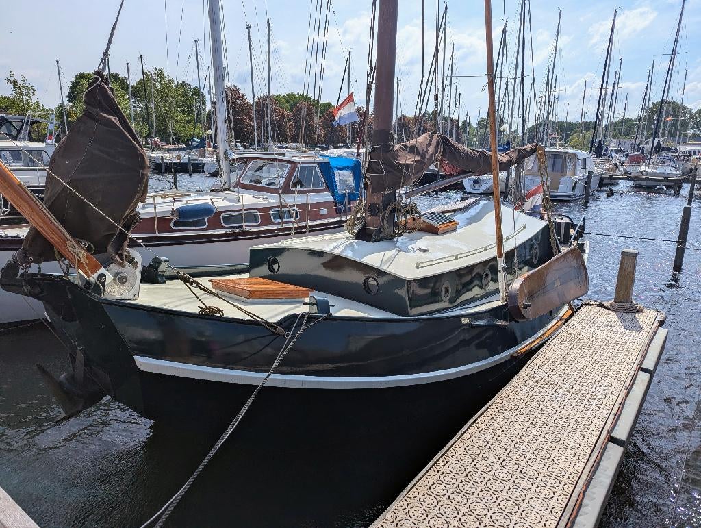 Zeeschouw De Reiger 9,5m x 3,7m, Watersport en Boten, Platbodems, Gebruikt, Staal, Binnenboordmotor, 80 pk