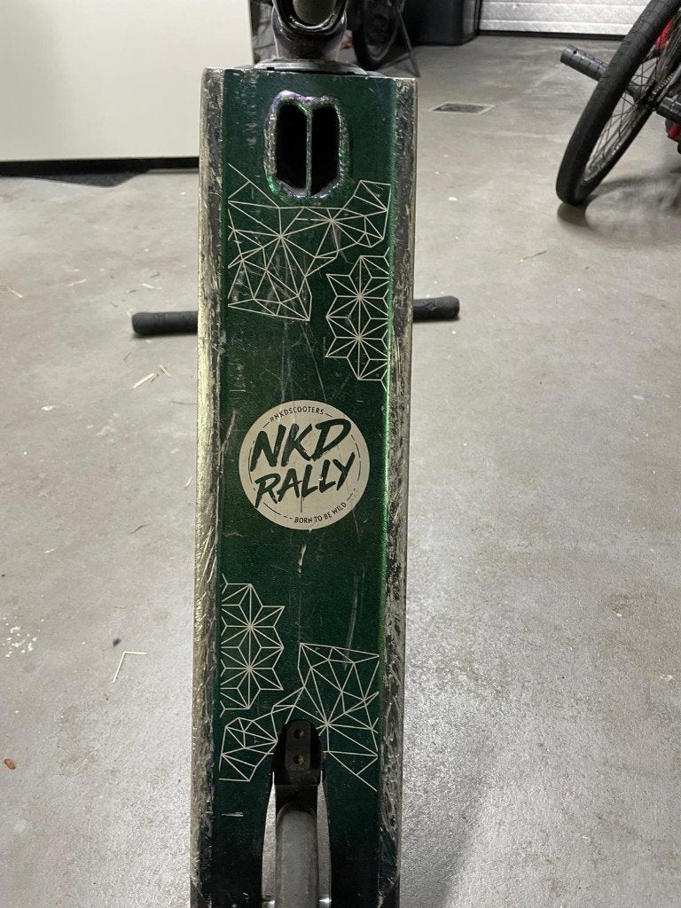 NKD Rally Stunt Scooter Green 83cm, Ophalen, Gebruikt, Gewone step, NKD Rally
