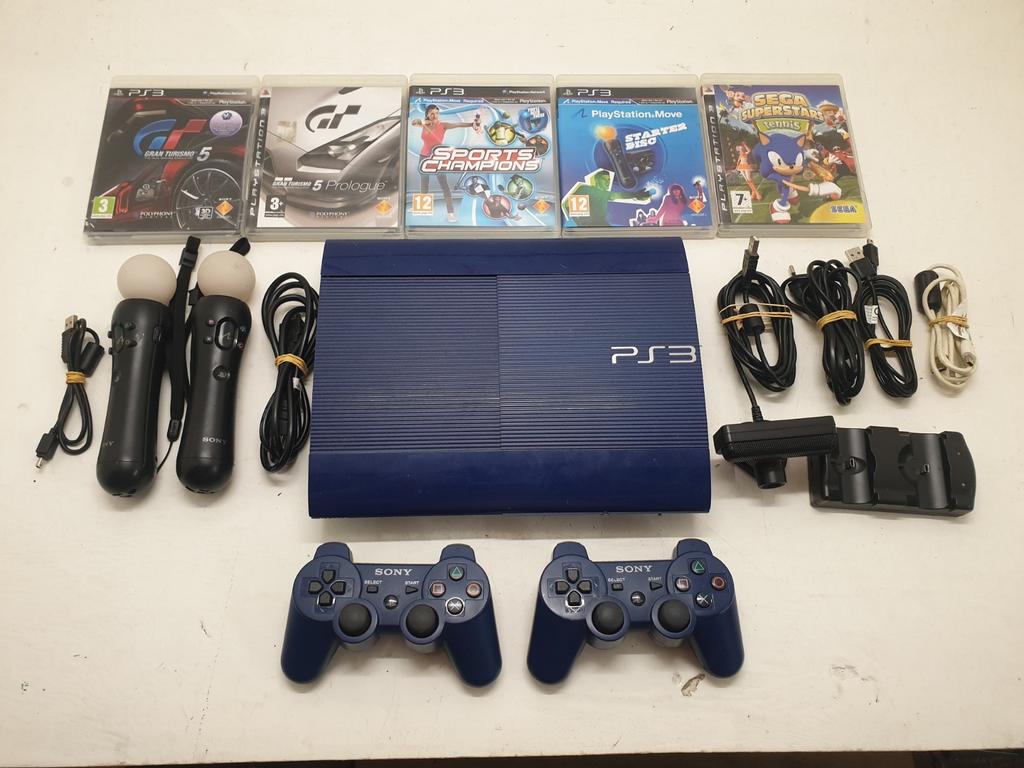 Playstation 3 superslim 500GB & 5 spellen 2 move controllers, Ophalen of Verzenden, Zo goed als nieuw, 500 GB, Met 2 controllers