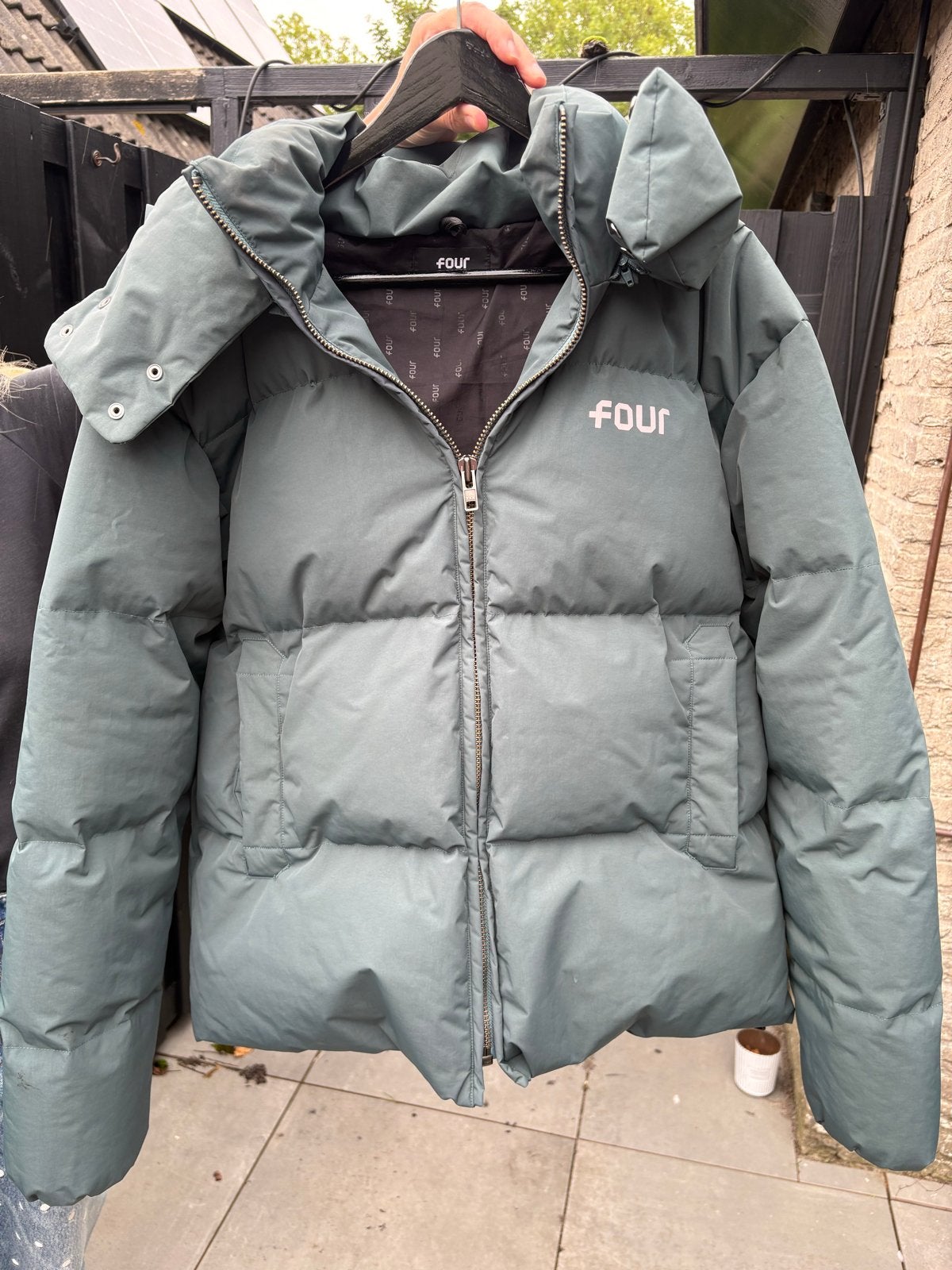 FOUR Puffer Jacket - Maat XS - Zo goed als nieuw, Ophalen of Verzenden, Zo goed als nieuw, Overige maten, Groen