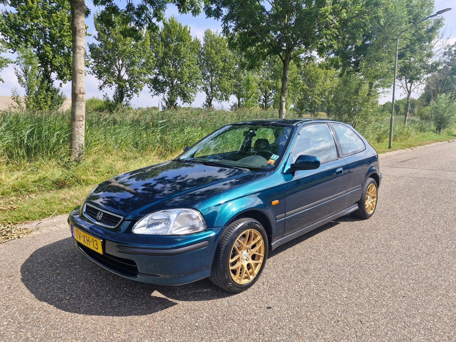 Keurige Honda Civic 1.5 Vtec-E, Auto's, Honda, Voorwielaandrijving, 40 €/maand, 4 cilinders, Origineel Nederlands