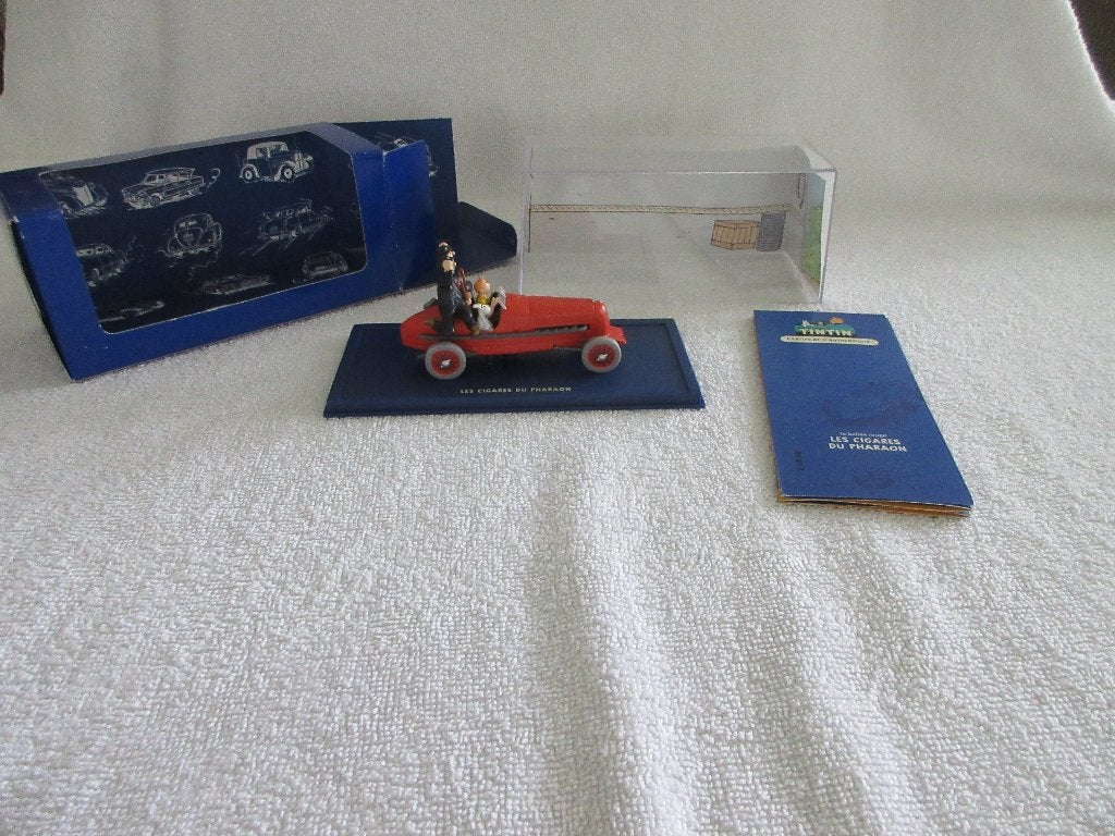 Kuifje De Rode Racewagen De Sigaren Van De Farao Moulinsart., Ophalen of Verzenden, Nieuw, Auto, Overige merken