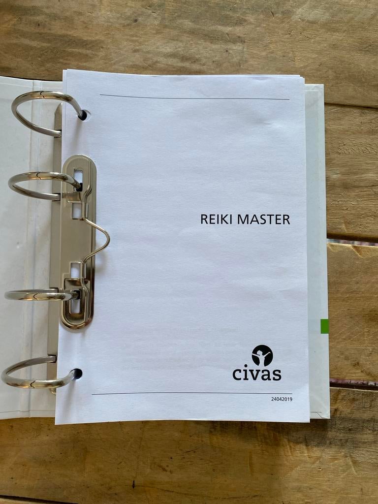 Civas reiki opleiding, Boeken, Studieboeken en Cursussen, Ophalen of Verzenden, Beta, Zo goed als nieuw, MBO