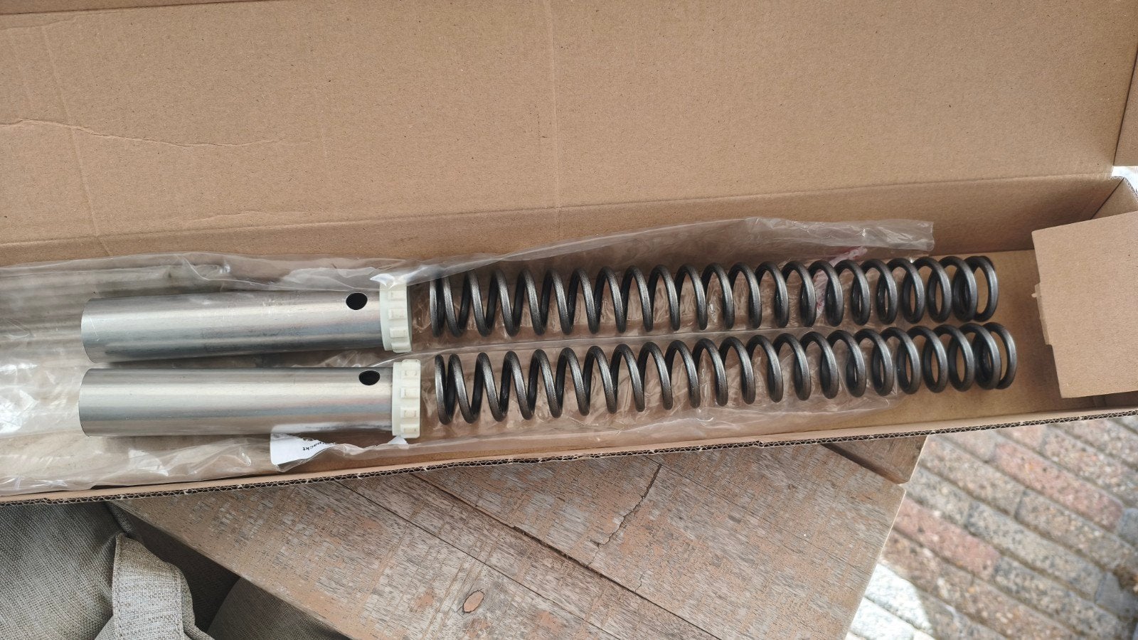 Ohlins voorvork veren ST1300, Ophalen