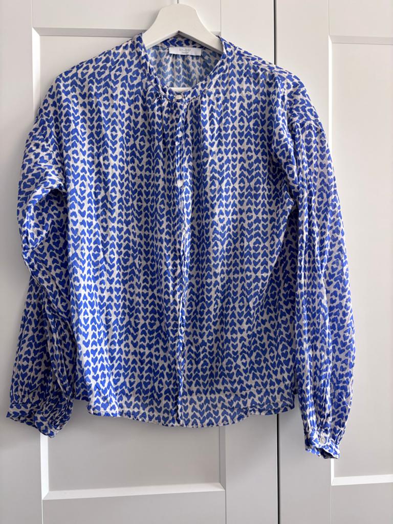 By-bar blouse blauw wit met hartjes, maat M, 100% katoen, Kleding | Dames, Blouses en Tunieken, Ophalen of Verzenden, Zo goed als nieuw