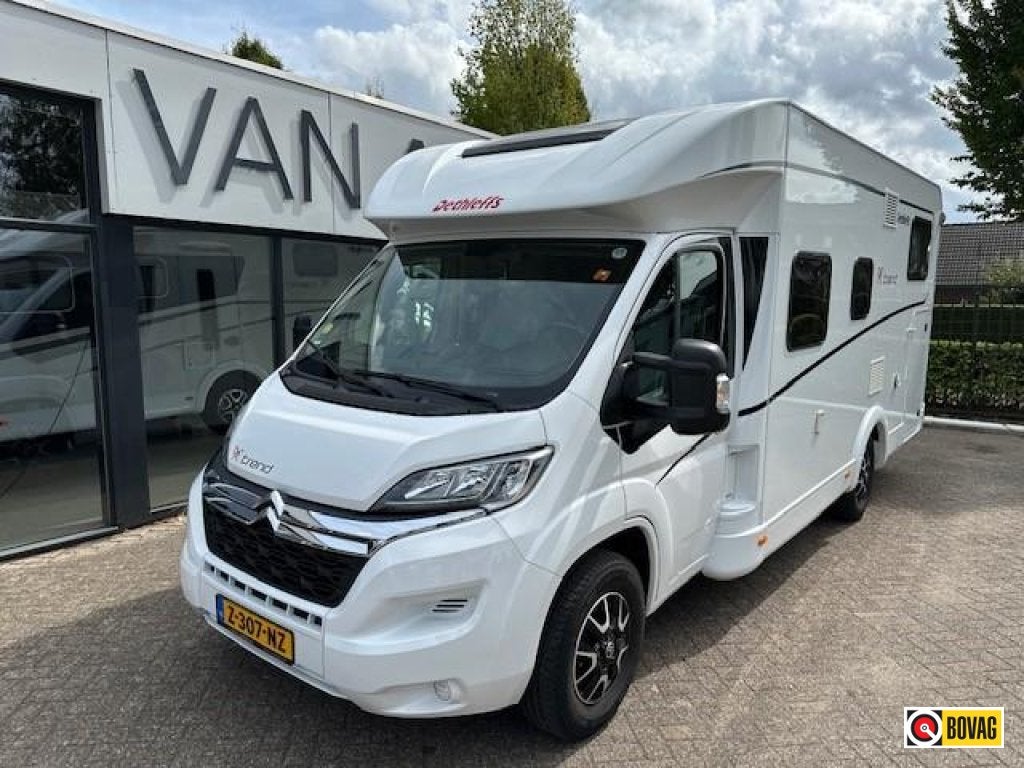 Caravans And Camping Dethleffs