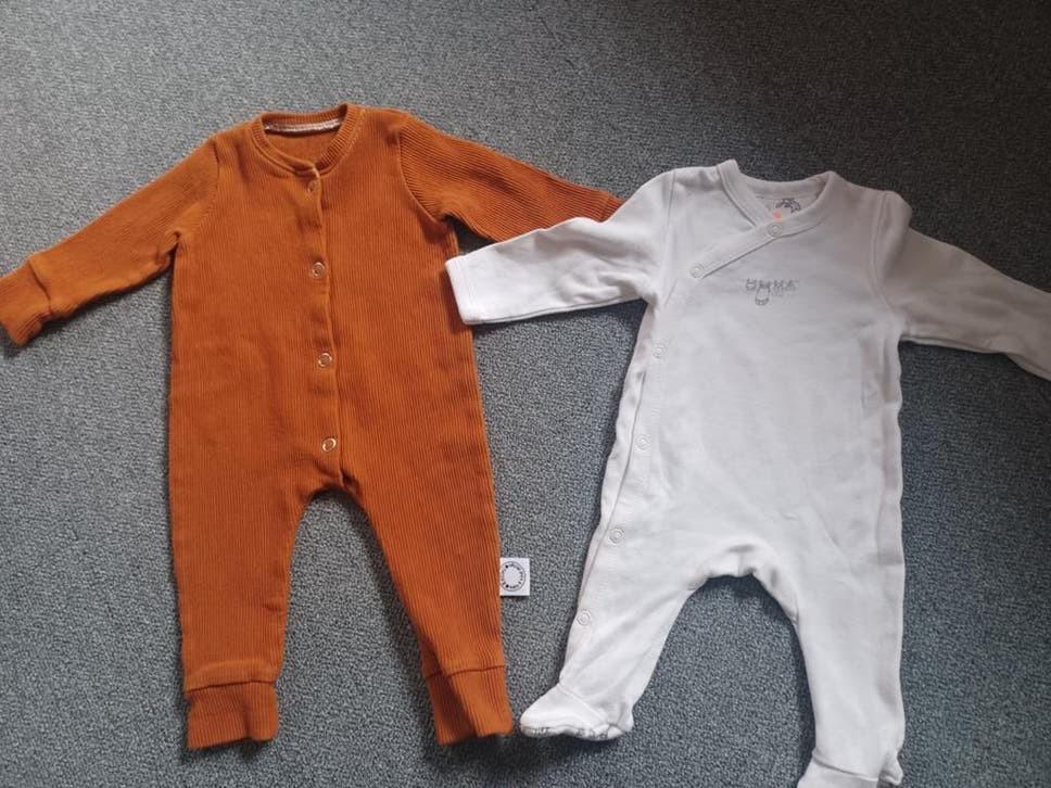 2 stuks babykleding mt 50/ 56, Kinderen en Baby's, Babykleding | Baby-kledingpakketten, Ophalen of Verzenden, Zo goed als nieuw