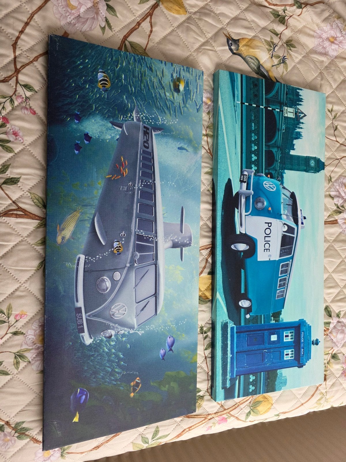Set van 2 unieke canvas prints: VW Bus onderwater & Londen, Huis en Inrichting, 50 – 75, Minder dan 50 cm, Ophalen of Verzenden