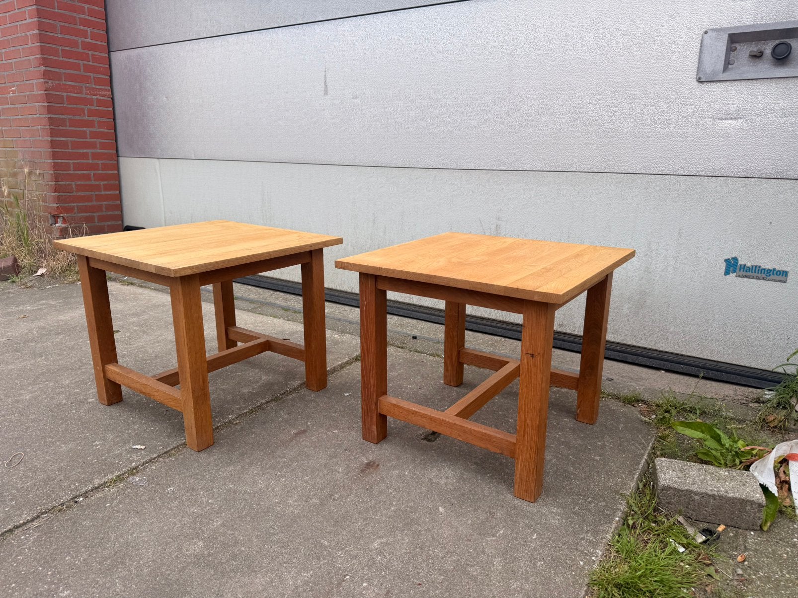 Eikenhouten tafeltjes, Ophalen, Zo goed als nieuw, Minder dan 45 cm