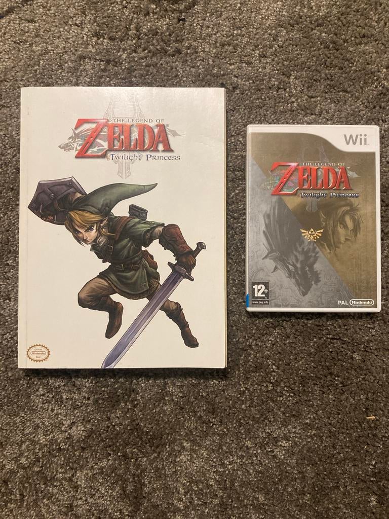 The Legend of Zelda: Twilight Princess (Wii) + Gids, Gebruikt, 1 speler, Vanaf 12 jaar, Ophalen