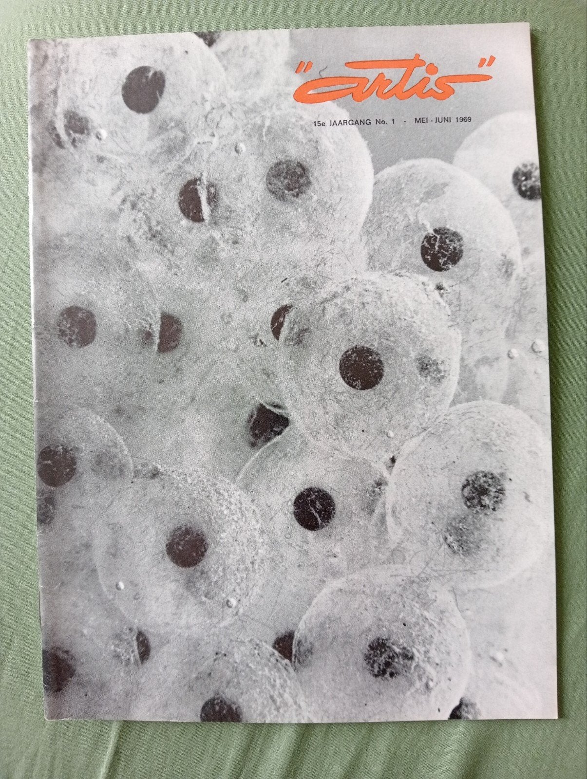 Artis Magazine 15e Jaargang No. 1 - Mei-Juni 1969, Ophalen of Verzenden, Gelezen, Wetenschap en Natuur