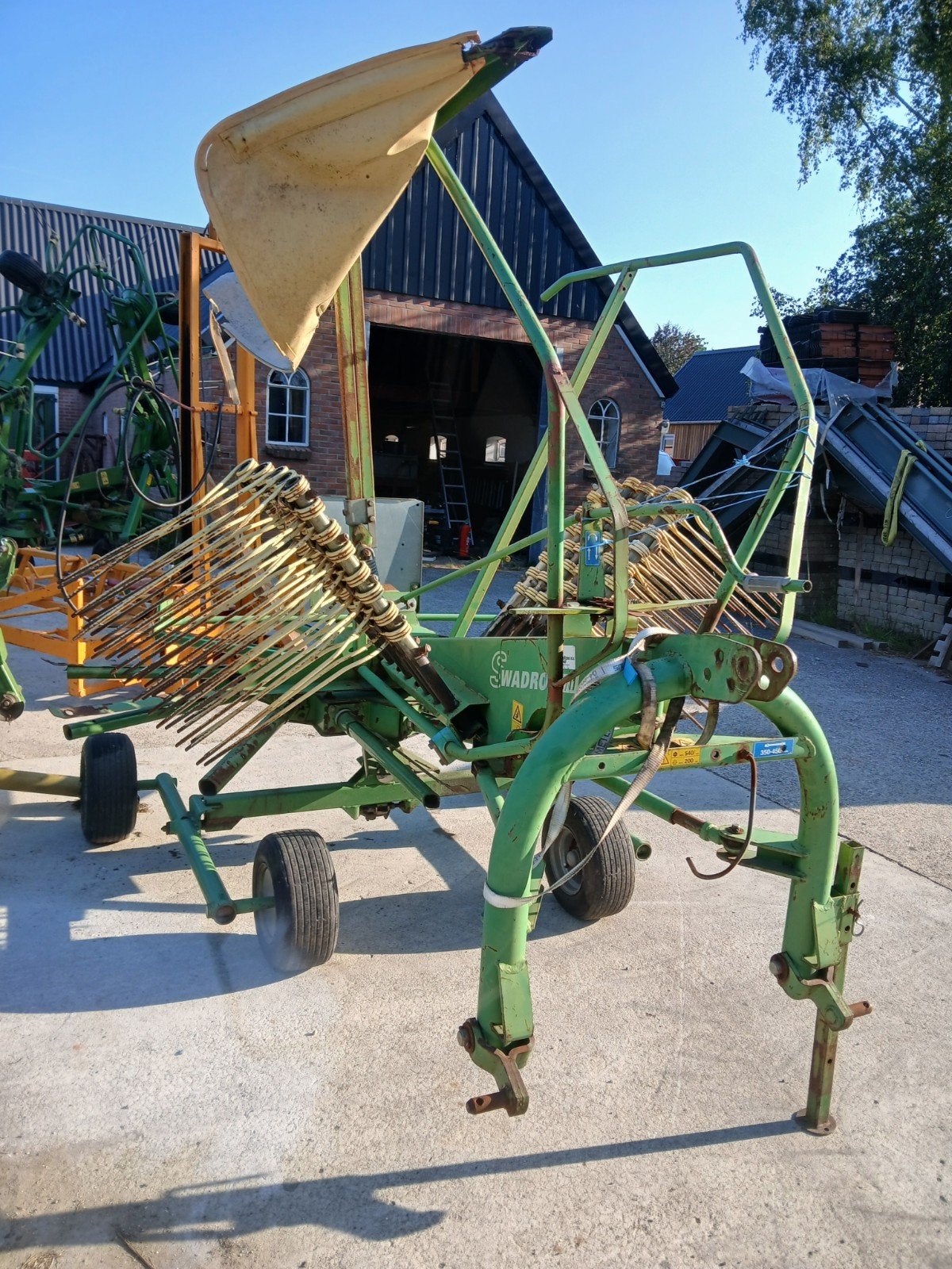 krone hark, Ophalen, Weidebouw