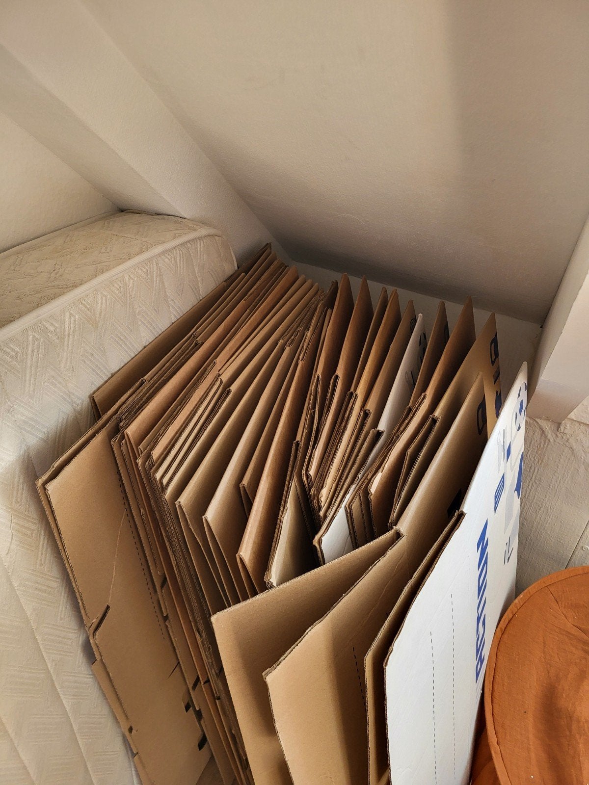 33 verhuisdozen, Ophalen, Opvouwbaar, Minder dan 35 cm, Minder dan 50 cm