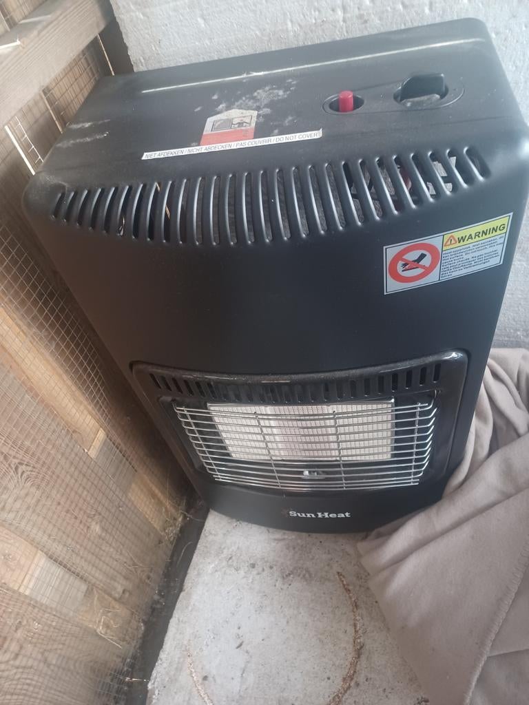 Zgan met fles, Ophalen of Verzenden, Zo goed als nieuw, Overige brandstoffen, Petroleumkachel