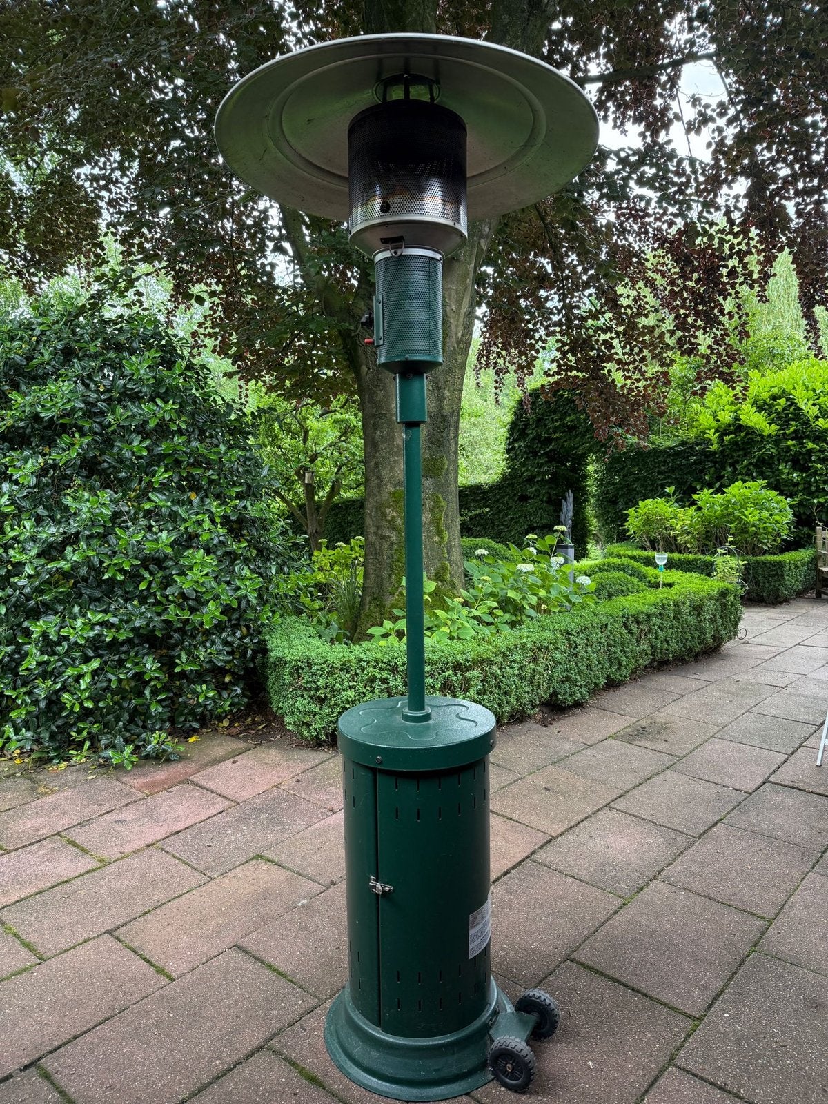 Heater: Outback Patio Heater PH04 - Terrasverwarmer op gas, Tuin en Terras, Ophalen, Gebruikt, Waterbestendig, Vloer