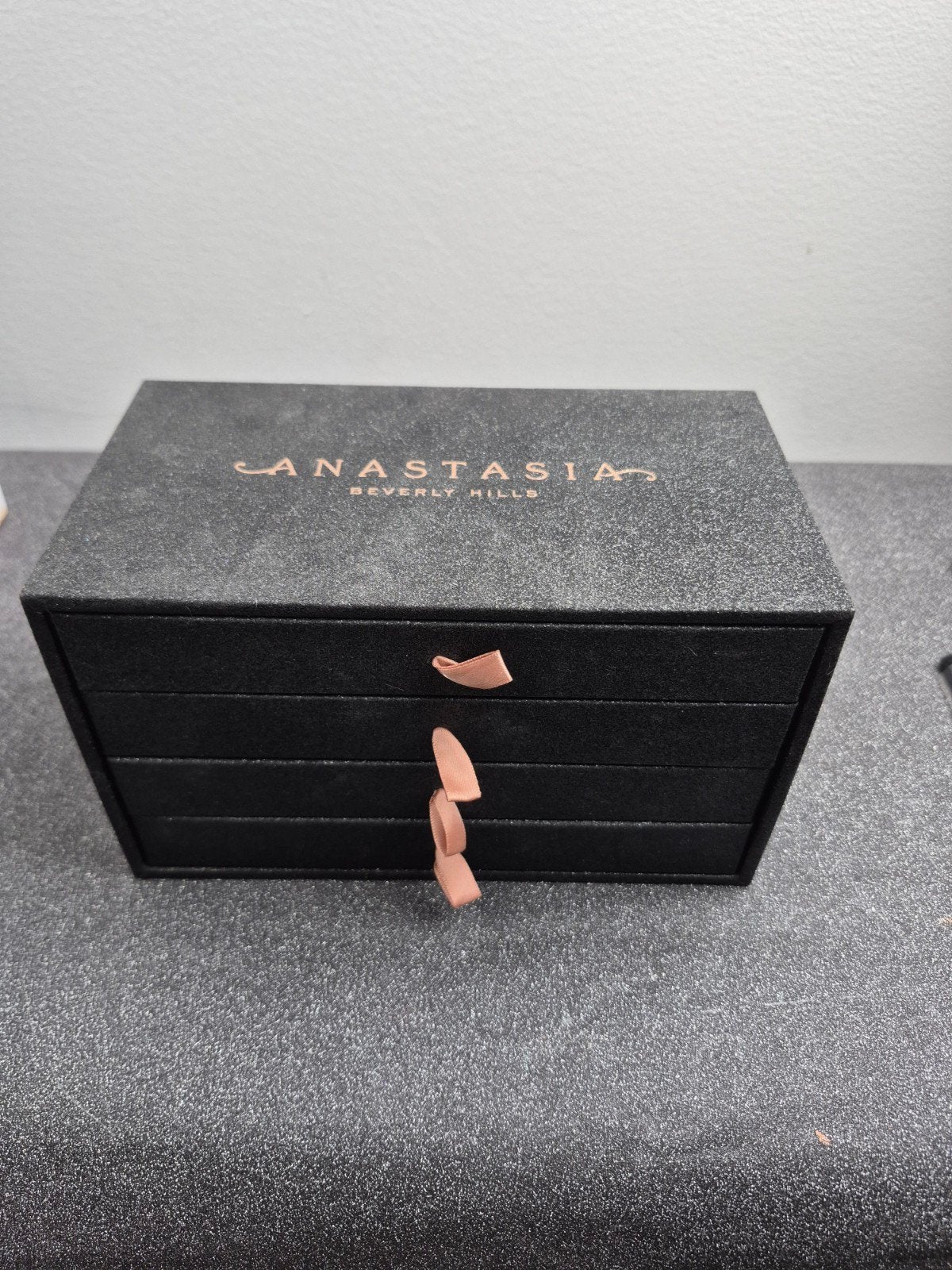 anastasia beverly hills glitterbox + palettes, Gebruikt, Ophalen of Verzenden, Make-up, Overige kleuren
