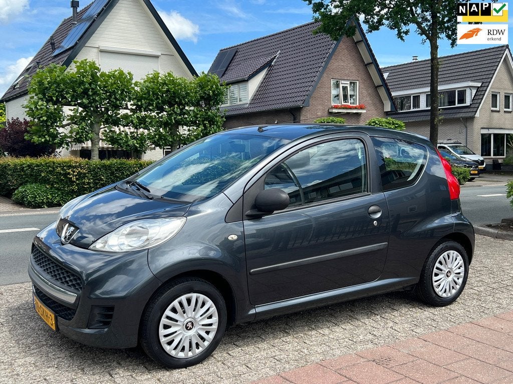 Peugeot 107 1.0-12V XR NL-AUTO-NAP, Voorwielaandrijving, Euro 5, Stof, Gebruikt