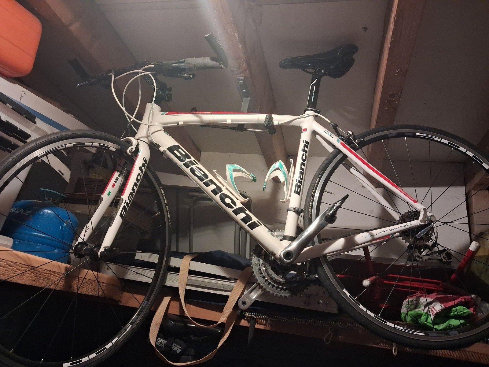 Bianchi racefiets met recht stuur, Fietsen en Brommers, Fietsen | Racefietsen, Aluminium, Zo goed als nieuw, Meer dan 20 versnellingen