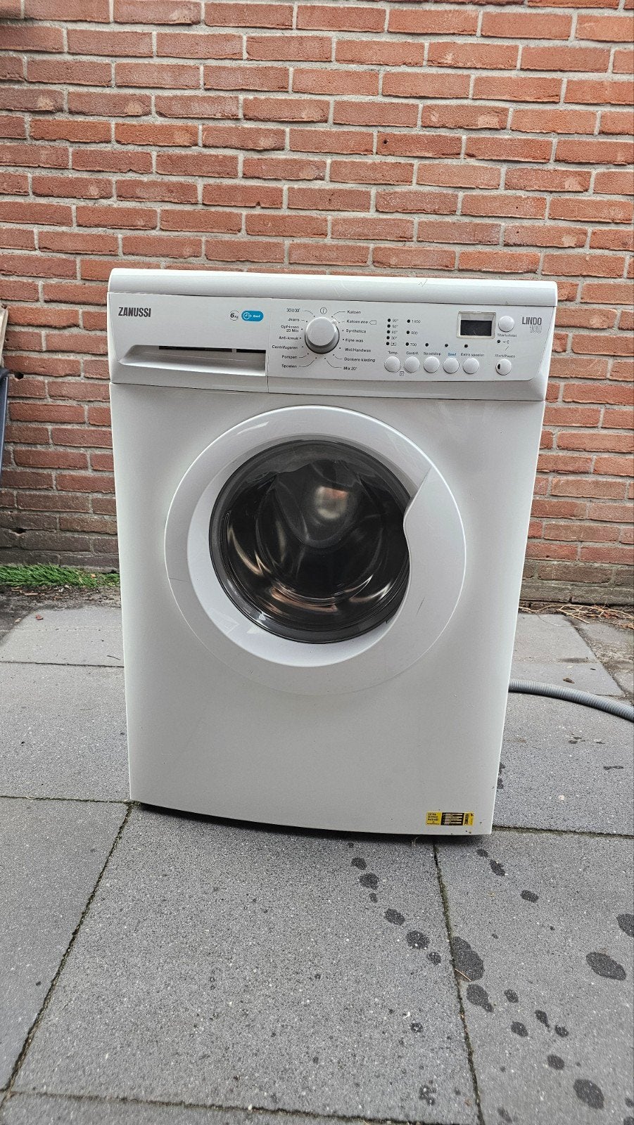 2de kans, Zanussi 6kg Wasmachine - Compact en Efficiënt, Ophalen, Gebruikt, Voorlader, Energieklasse A of zuiniger