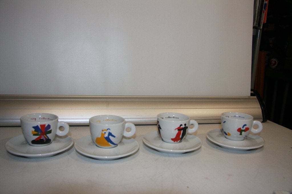illy collection 1999 espresso kop en schotel 4x (268), Gebruikt, Ophalen of Verzenden, Overige stijlen, Kop(pen) en/of Schotel(s)